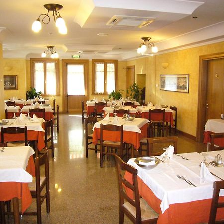 Trattoria Bettola Bed and Breakfast Lonato Εξωτερικό φωτογραφία